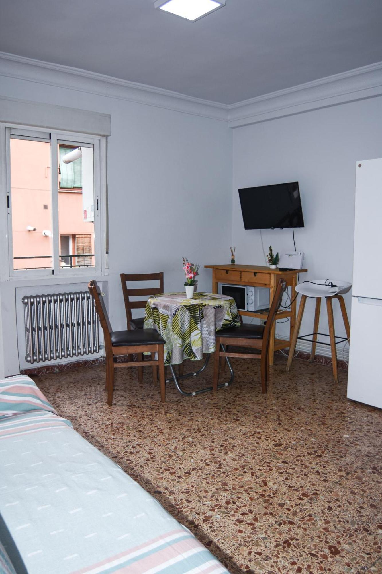 Lucero Apartamento มาดริด ภายนอก รูปภาพ